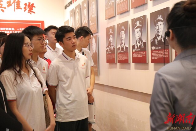 开运体育官方网站（中国）开运科技有限公司“青马工程”为学生点亮信仰“明灯”